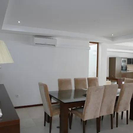 Spacious In With Year-round Private Pool *