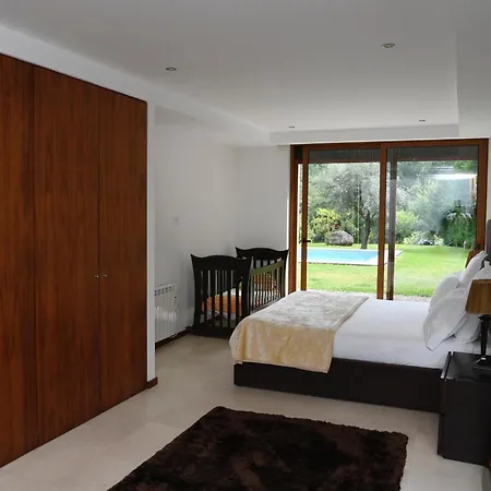Spacious In With Year-round Private Pool Villa